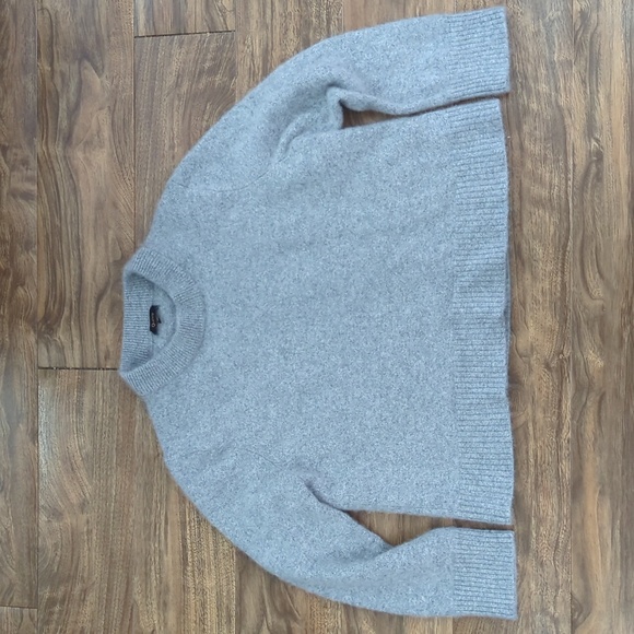 Quince 100% Mongolian Cashmere Boxy Crewneck Gray Sweater - Picture 1 of 9